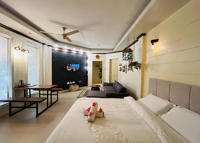 Castle View Hotel Resort