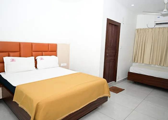Hotel Divi Grand