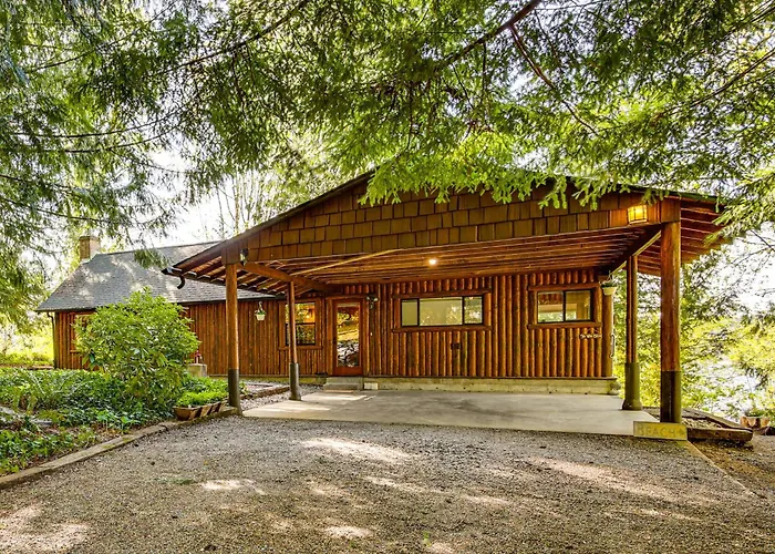 Private Beach Access! Group-Friendly Getaway!