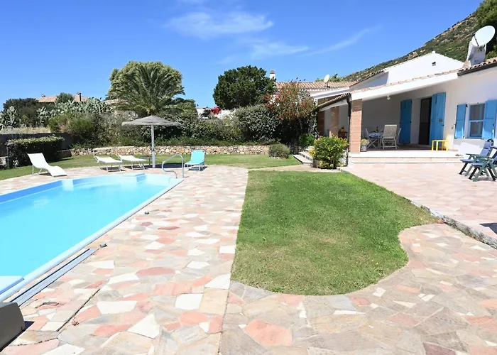 Villa Con Piscina A Perda Longa, 2 Camere Da Letto E 2 Bagni