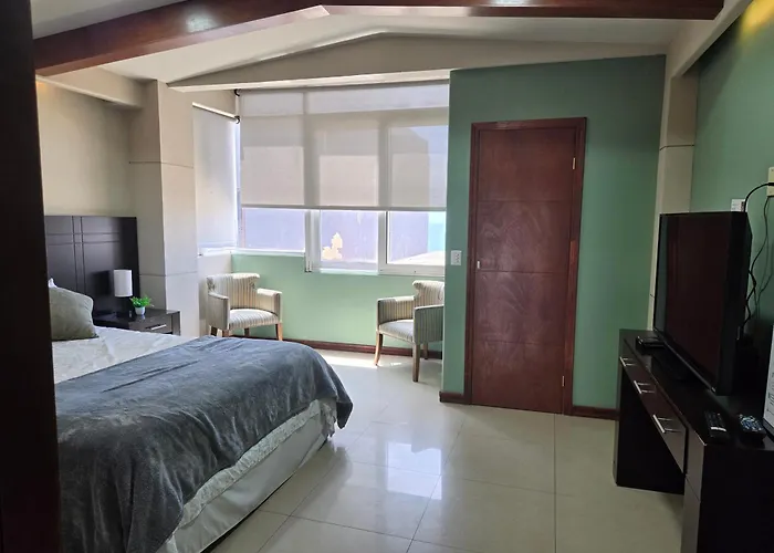 Ground Level With Ocean View Apartment