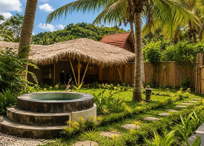 Casa Da Praia - Unique Bamboo House