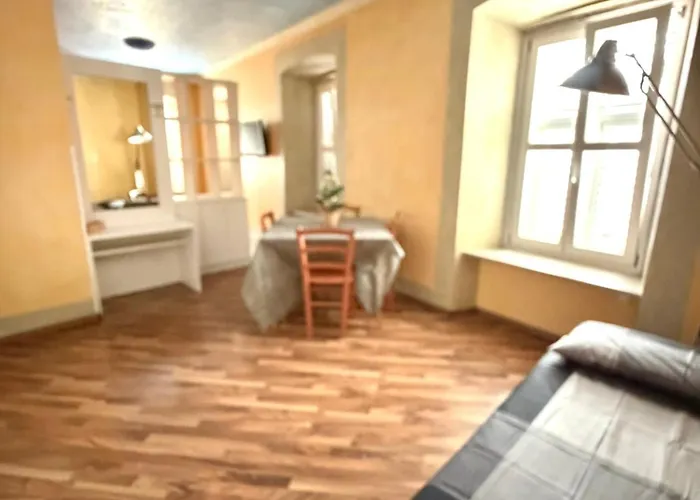 Diaz 10 Suite