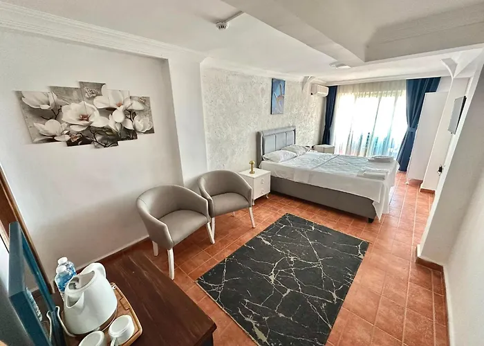 Deniz Kenari Beach & Garden