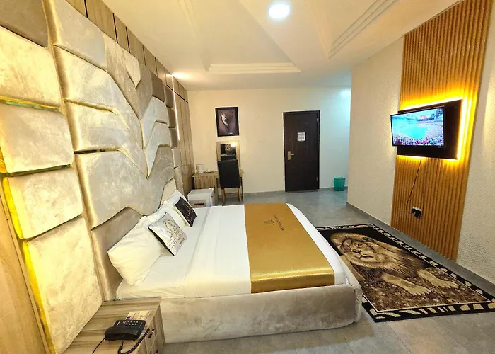 Shugaland Hotel Lounge & Conference