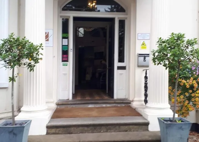 Episode Hotel
