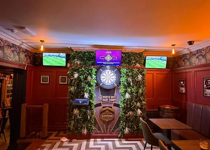 The Station Hotel And Sports Bar