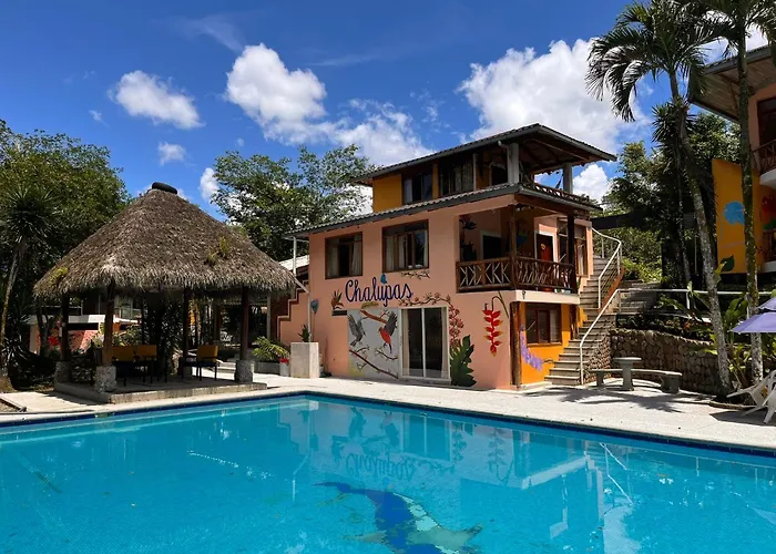 Hosteria Chuquitos - Chalupas