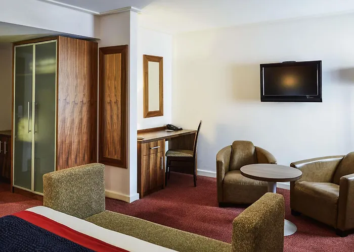 Mercure Newbury West Grange Hotel
