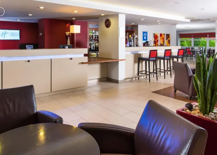 Holiday Inn Express East Midlands Airport By Ihg