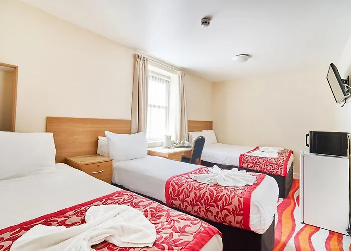 Cranbrook Hotel