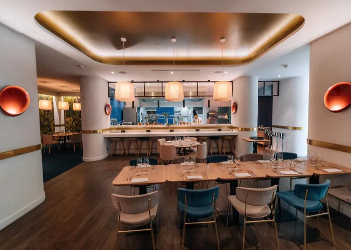 Le Riviera - Hotel Restaurant & Spa - Ex Golden Tulip Aix Les Bains