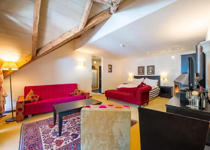 Adler Suite & Stube