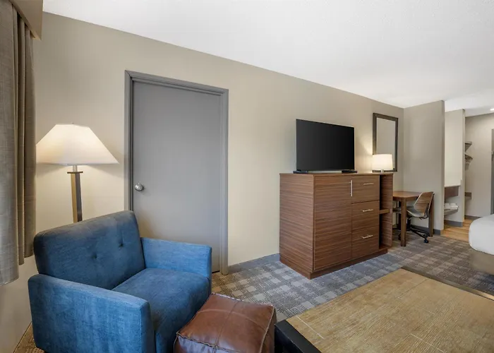 Best Western North I-25 Hotel