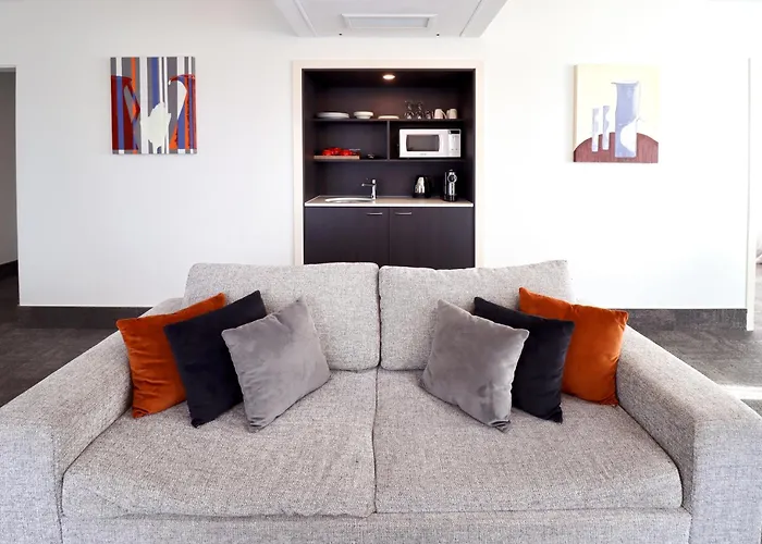Jetpark Auckland Airport Hotel
