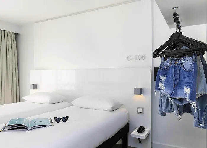 Ibis Styles Menton Centre