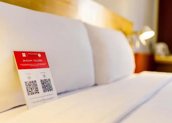 Ibis Loriol Le Pouzin