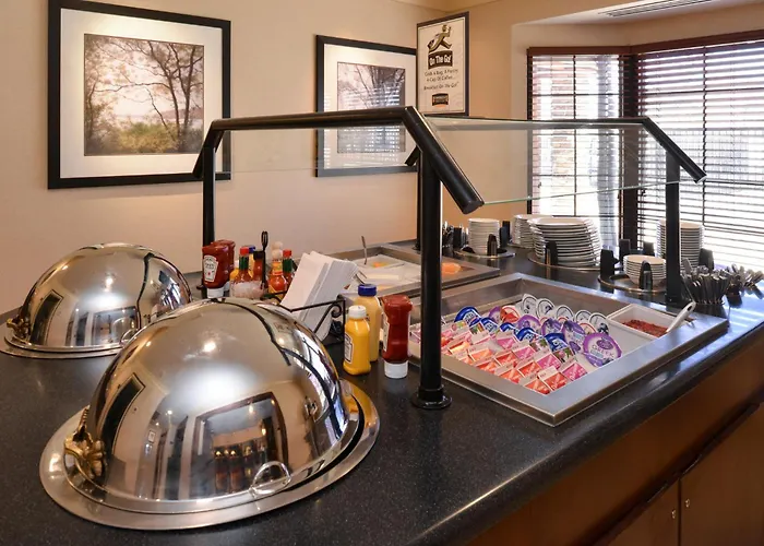 Staybridge Suites Indianapolis-Airport By Ihg