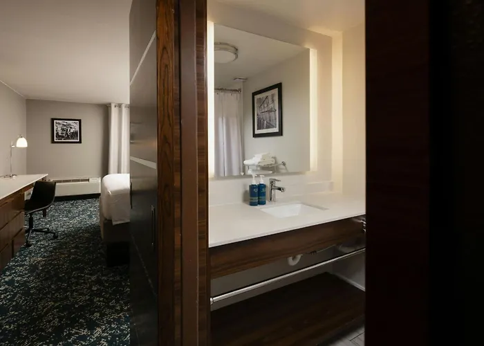 Four Points By Sheraton Detroit Novi