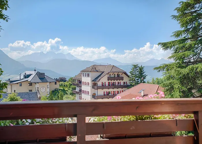 Hotel Dolomiten