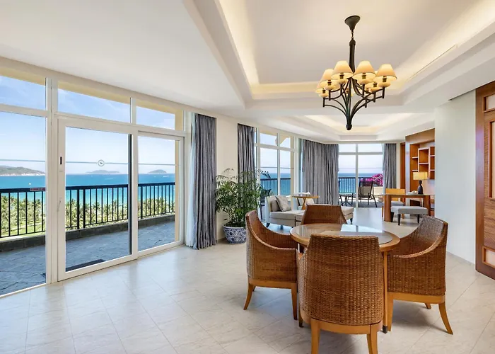 Sheraton Sanya Yalong Bay Resort