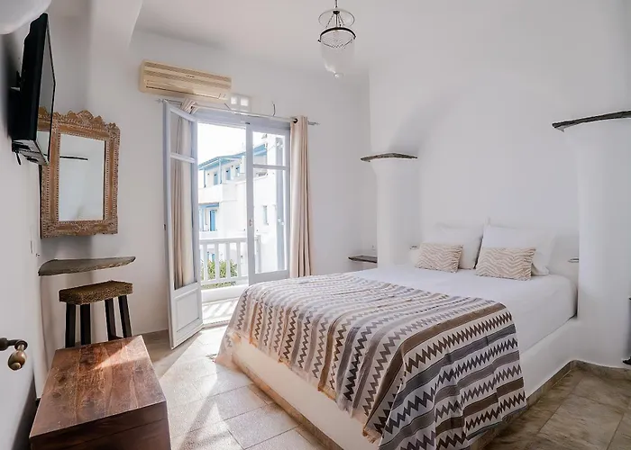 Onar Hotel & Suites