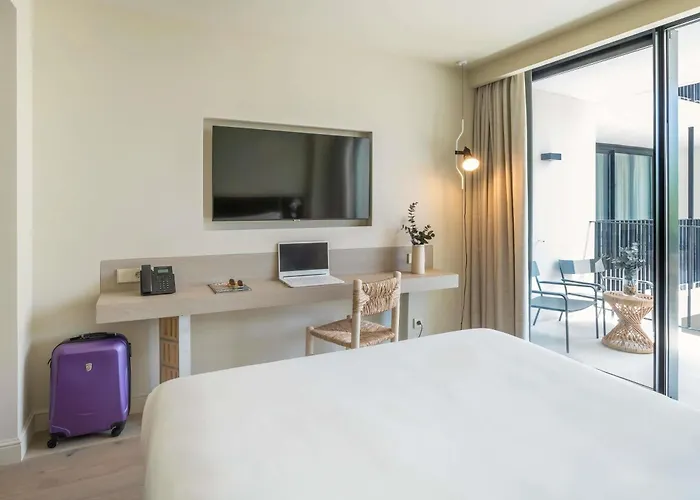 Mercure Benidorm (Adults Only)