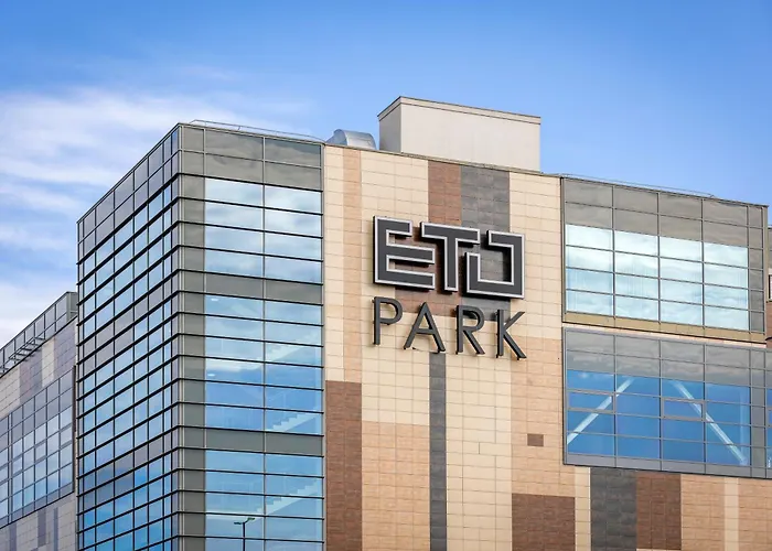 ETO Park Hotel Business&Stadium