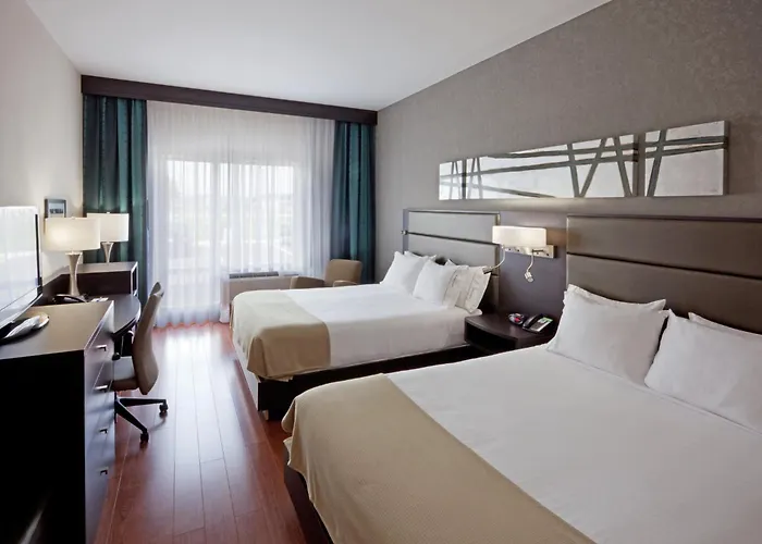 Holiday Inn Express Hotel & Suites Saint - Hyacinthe By Ihg