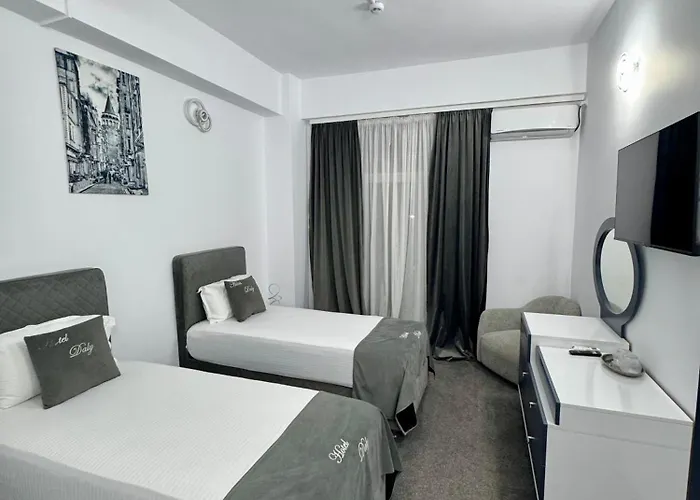 Hotel Daly