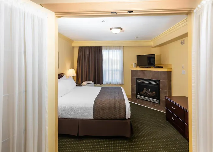 Quality Inn & Suites Whitecourt
