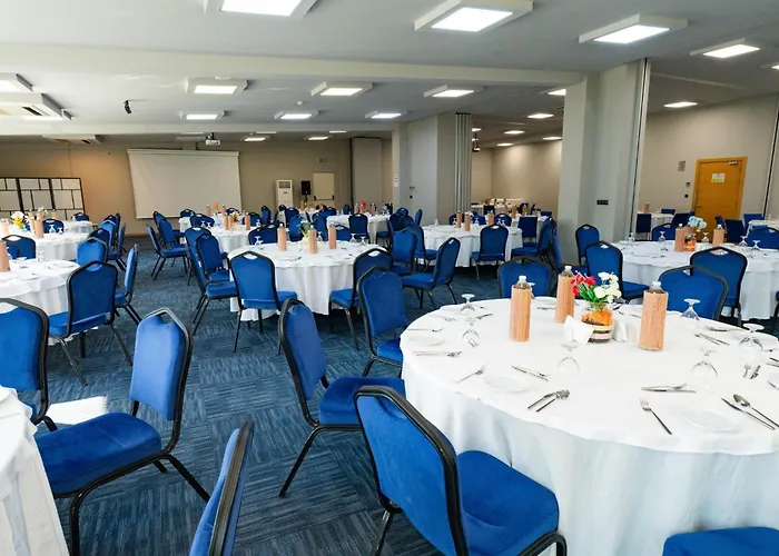 Holiday Inn Express Manisa-West By Ihg