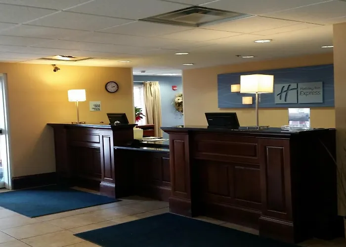 Holiday Inn Express & Suites New Buffalo, Mi By Ihg