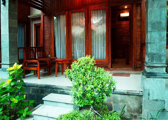 Pemedal Beach Resort Nusa Lembongan 