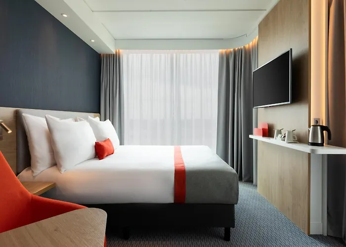 Holiday Inn Express Amsterdam - North Riverside By Ihg