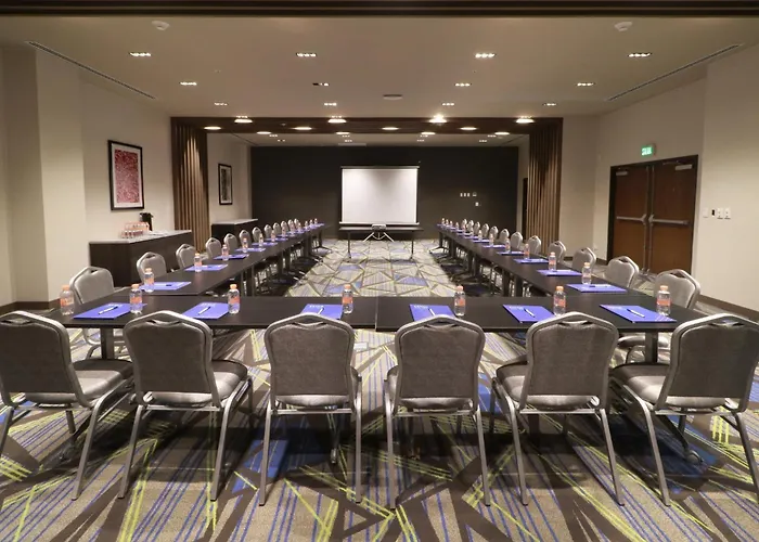 Holiday Inn Express - Monterrey - Fundidora By Ihg