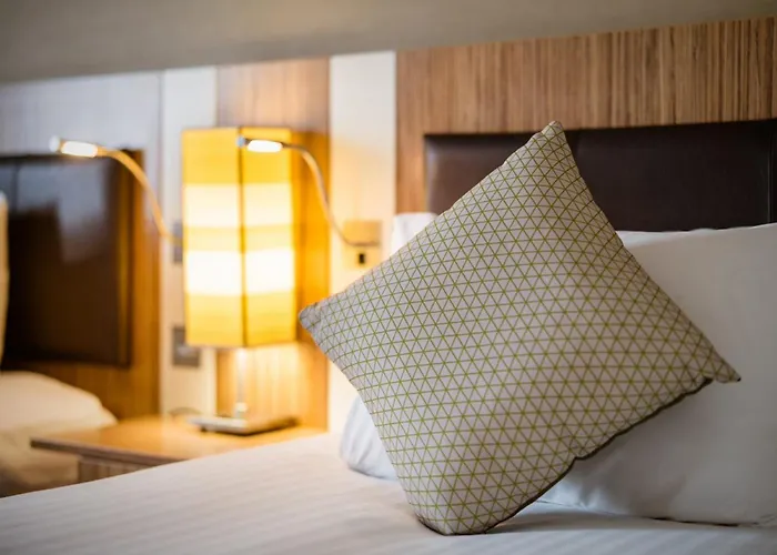 Holiday Inn Manchester Airport T2 By Ihg