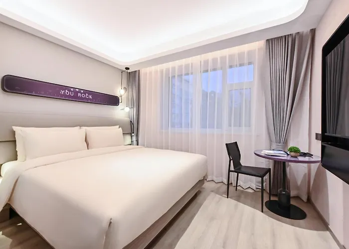 Atour Light Hotel Jilin Xiamen Street