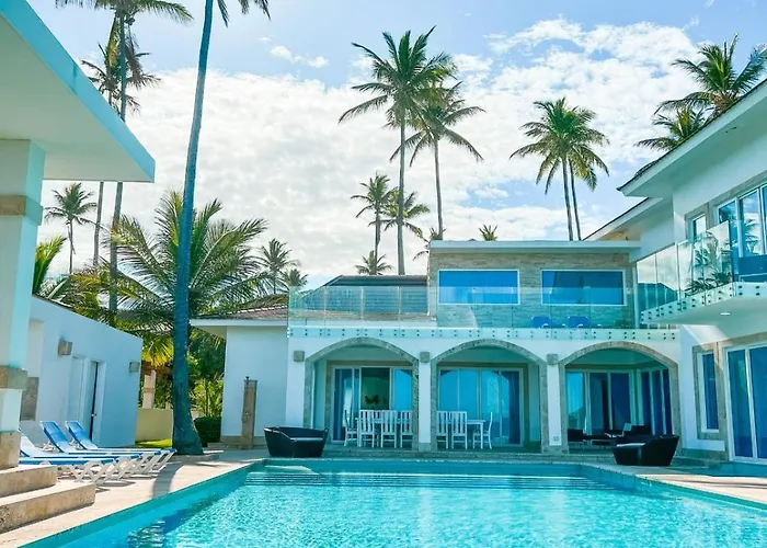 Peninsula Esmeralda Luxury Hotel & Villas