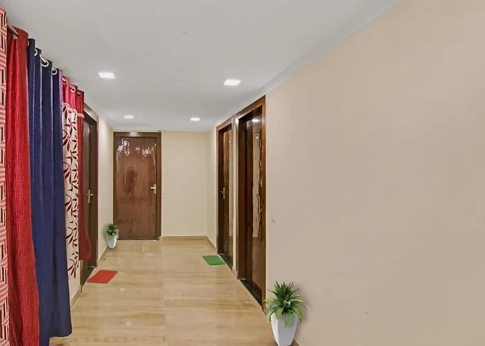 Hotel O Vibhu Residency Near Noida Sector 81 Metro Station