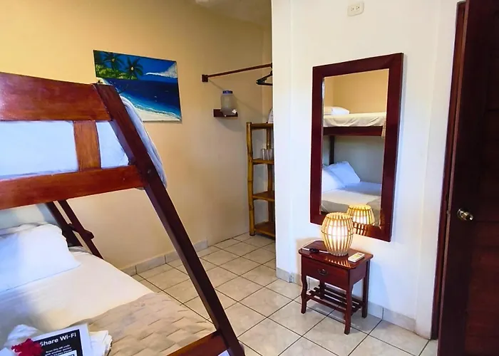 Chale'S House Hotel