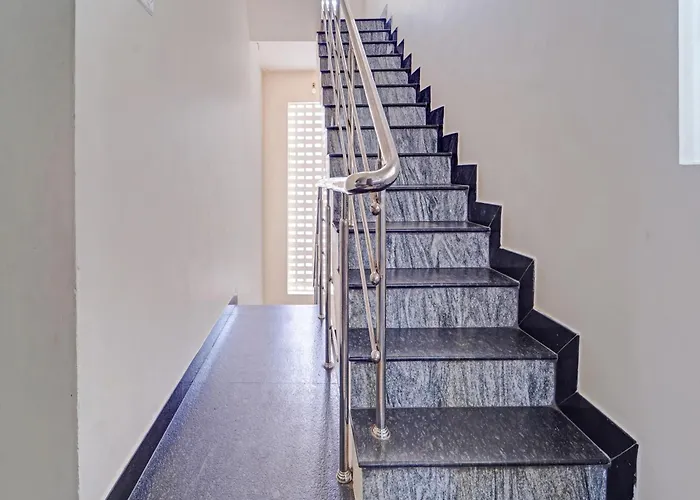 Hotel O Royal Residency