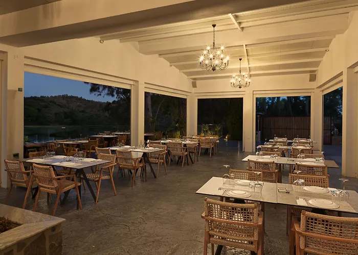 Pine View Boutique Hotel Adults Only