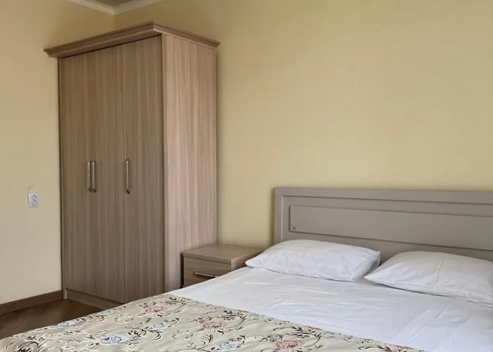 Razam Hotel Bosteri