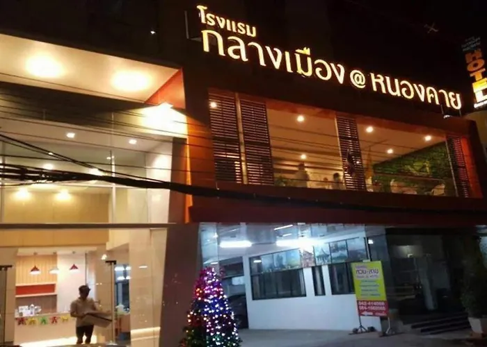 Klang Muang @ Nongkhai Hotel