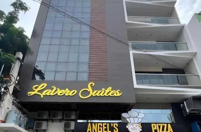 Lavero Suites