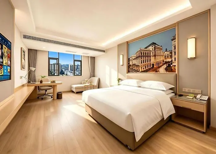 Vienna Hotel Yuxi Hongta Avenue High-Speed Railway Station