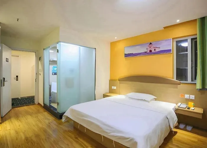 7 Days Inn Ya'An Langqiao Pedestrian Street Center