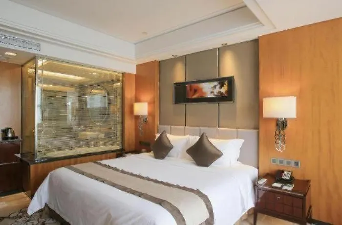 Zhangjiagang Zhonglian Gdh International Hotel