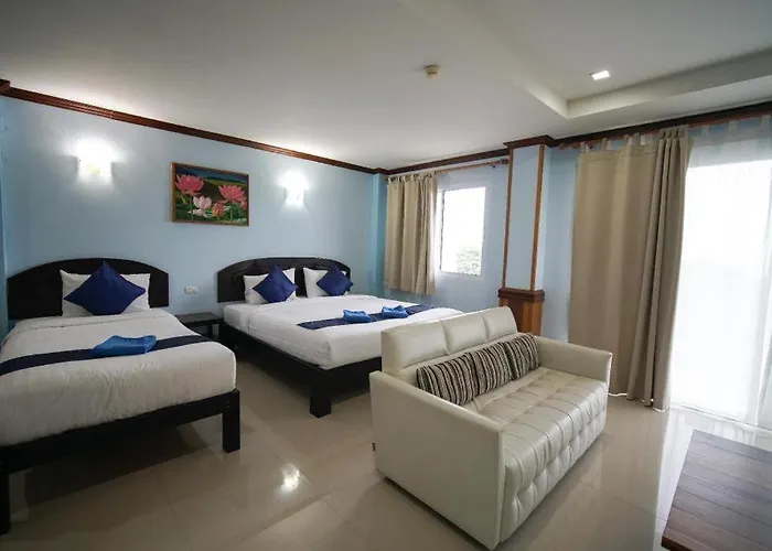 Sea Mountain Khanom Hotel